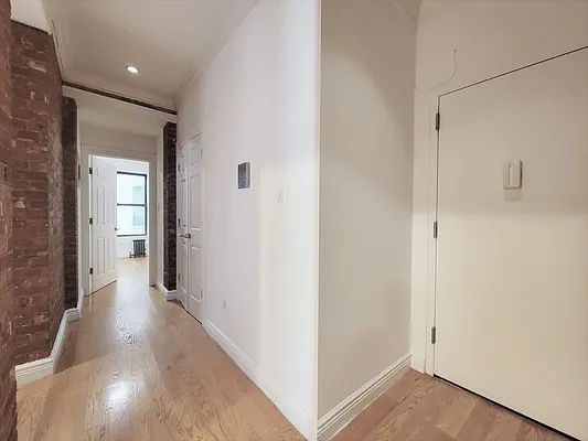 Rented by Compass | media 8