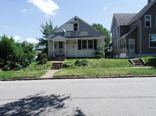 1925 Sturdevant St, Davenport, IA