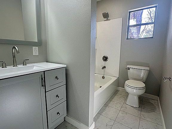 5th image of 5785 Tena Ln
