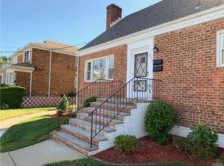 824 Carpenter Pl #1, Mamaroneck, NY 10543