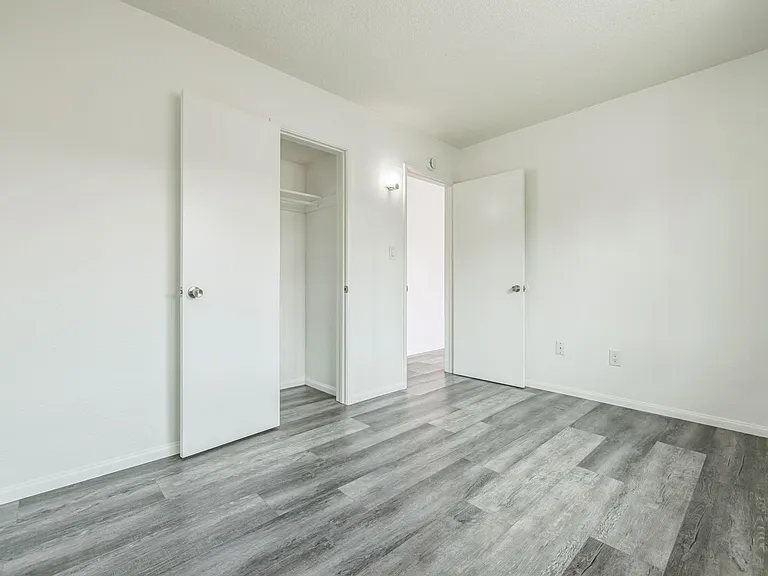 520 S. Desert View Drive — Photo 15