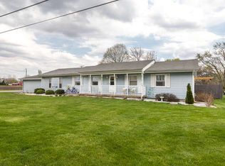 365 E Grant St, Leland, IL 60531