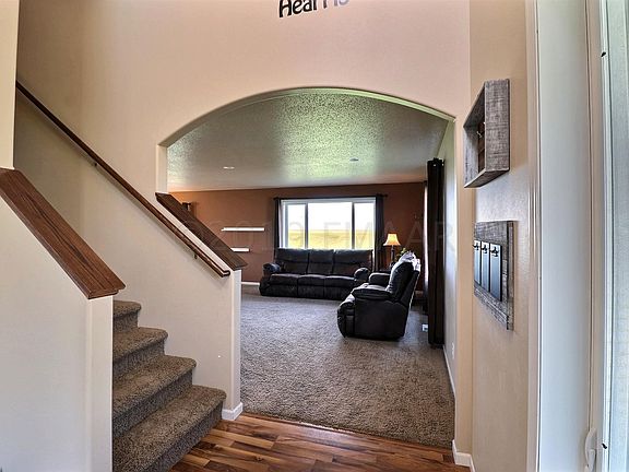 4th image of 4522 Sunset Blvd