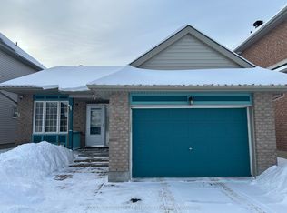 106 Mosswood Ct, Ottawa, ON K1V 0N6