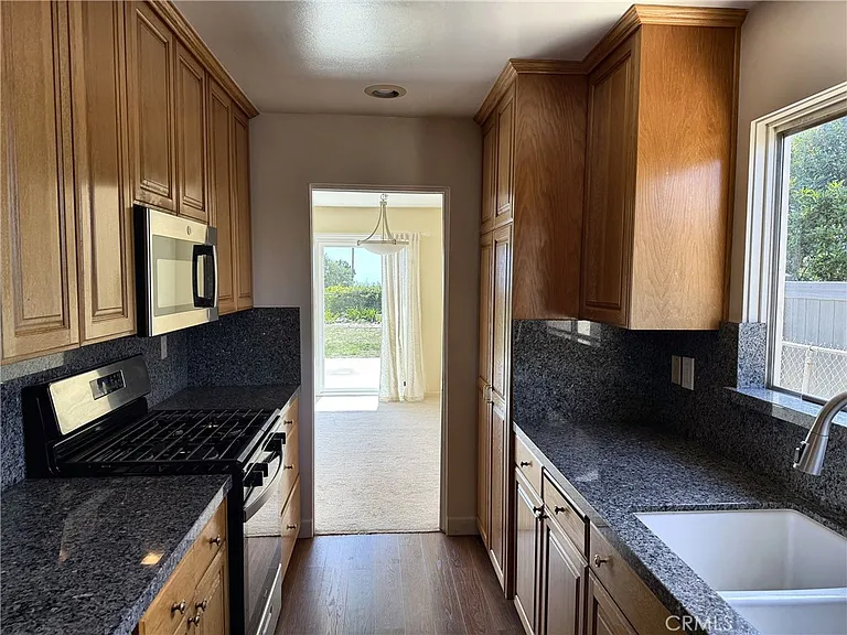 28845 Briarhurst Dr — Photo 14