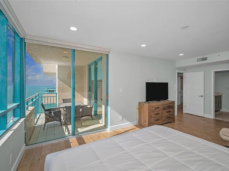 1520 Gulf Blvd #1201 — Photo 28