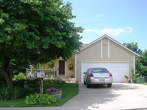 Inviting yard