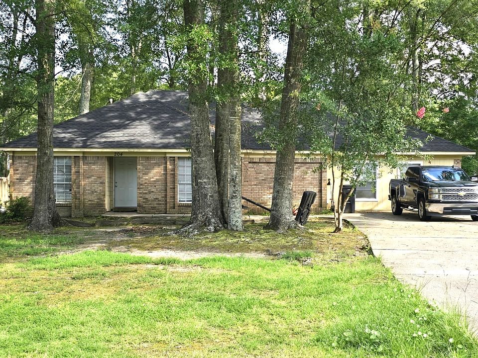 2nd image of 204 Sam Rayburn Dr
