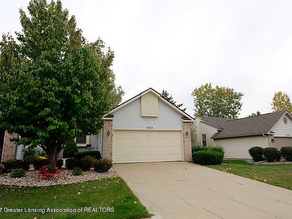 3rd image of 7323 Glen Terra Dr #39