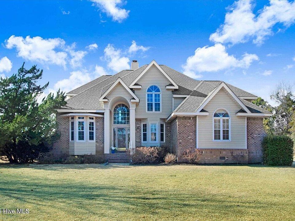 1st image of 109 Breezewood Drive