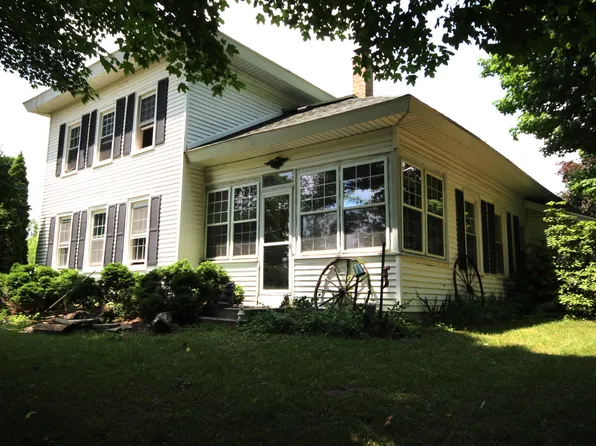 14585 E V Ave, Fulton, MI 49052