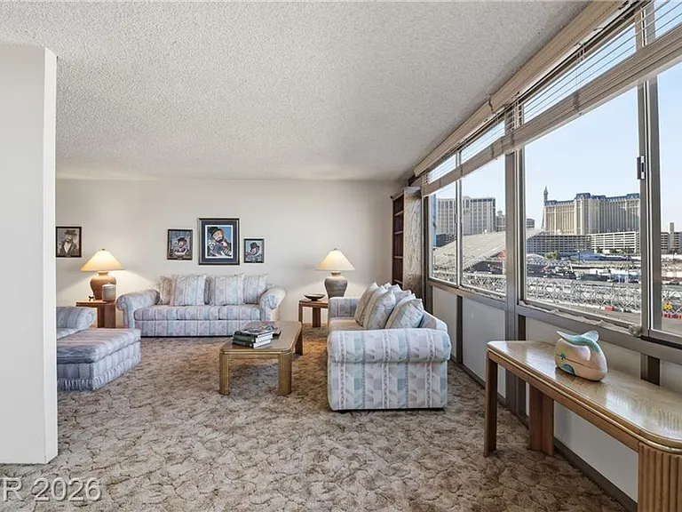 205 E Harmon Ave #508 — Photo 12