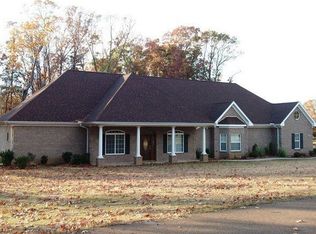 1105 Fronie Dr, Nesbit, MS 38651