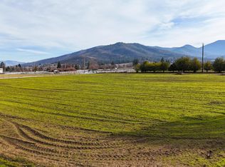 Foss Rd #1500, Talent, OR 97540