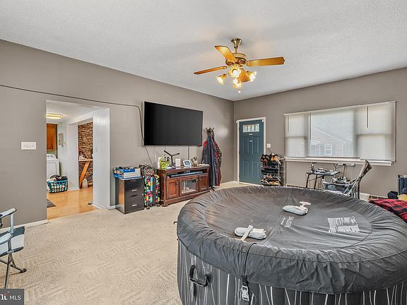 5th image of 509 E Moler Ave