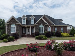 547 Christopher Dr, Clayton, NC 27520