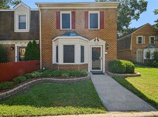 1215 Cedar Mill Sq, Chesapeake, VA 23320
