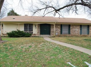 907 Carleton Dr, Richardson, TX 75081
