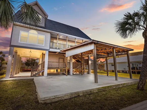 40 SE 218th St, Suwannee, FL 32692