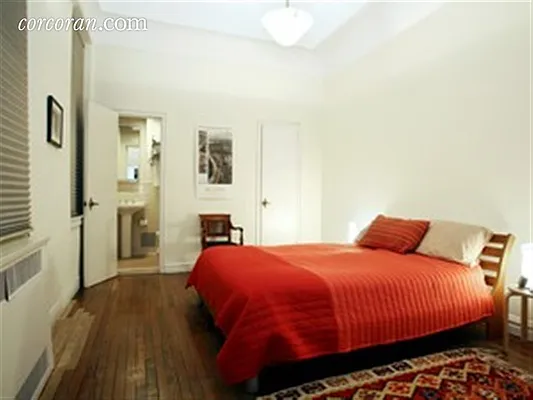 Rented by Corcoran | media 2