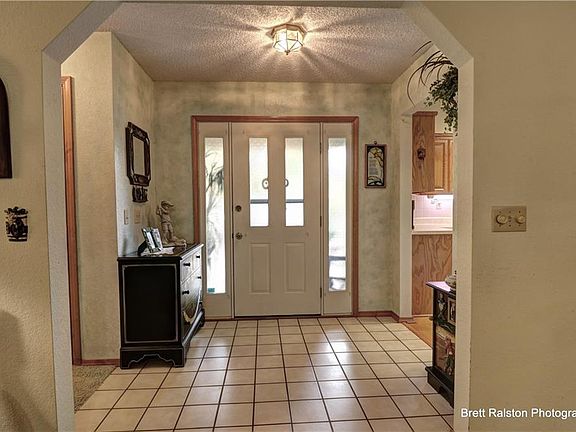 5th image of 8 Kentallen Ln