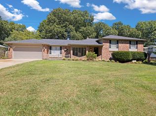 5632 S Paula Ave, Springfield, MO 65810