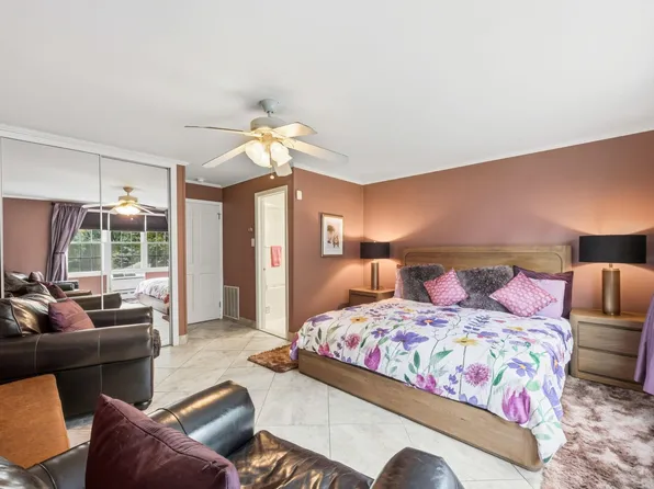 87 Sherman Place image 13 of 37