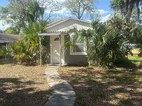 5605 Montana Ave Photo 1