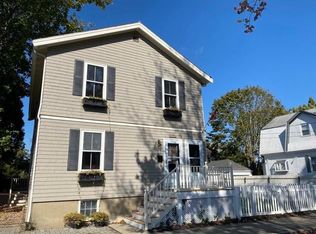 38 Atlantic St, Newport, RI 02840