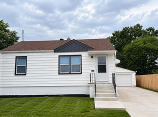 4916 S 41st St, Omaha, NE 68107