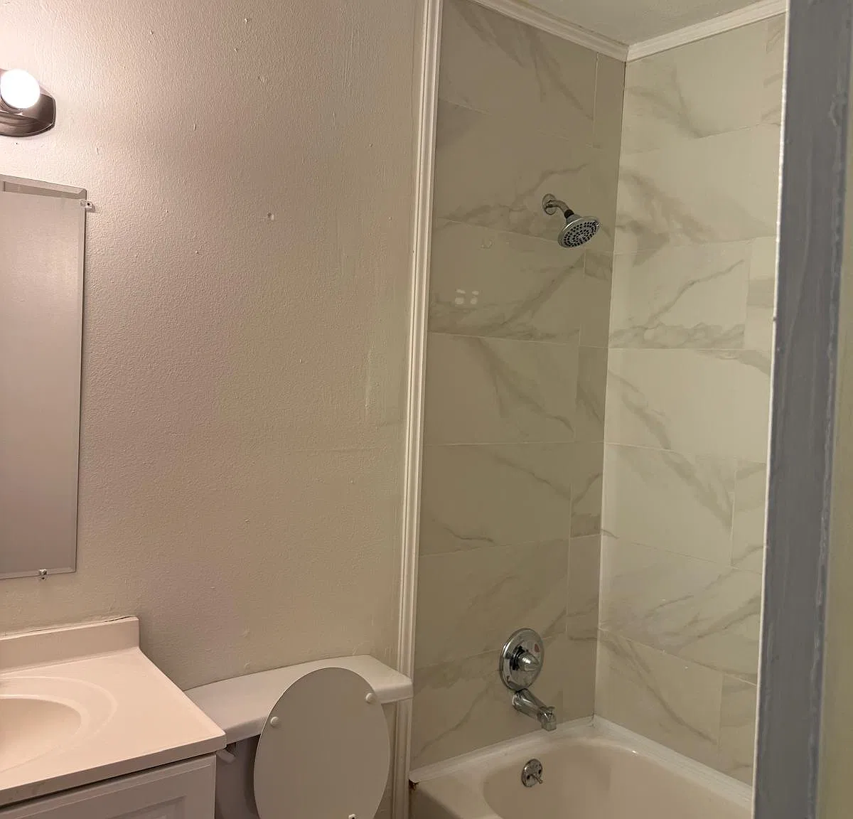 4 bed, 1100 sqft, $1,800 — Photo 3