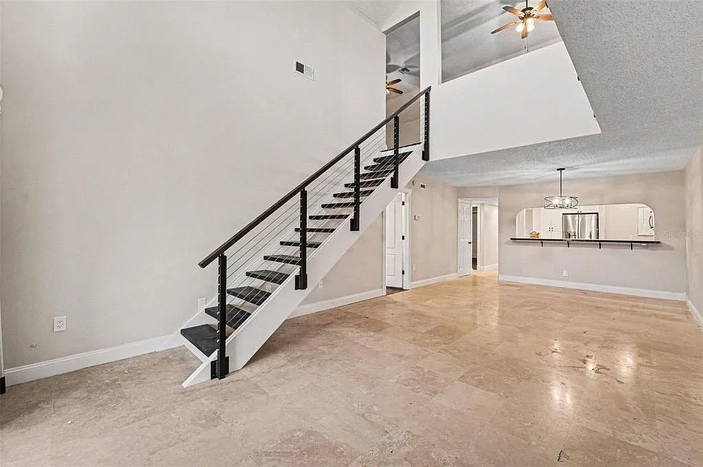 5567 Sea Forest Dr, apt 324 — Photo 3