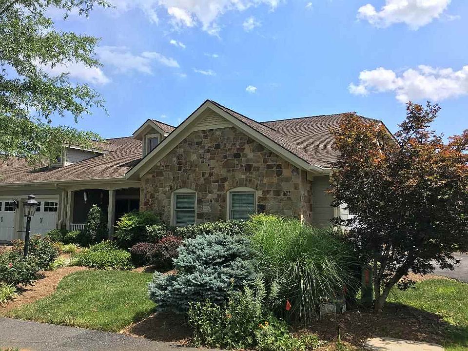 1st image of 145 Rosewood Dr
