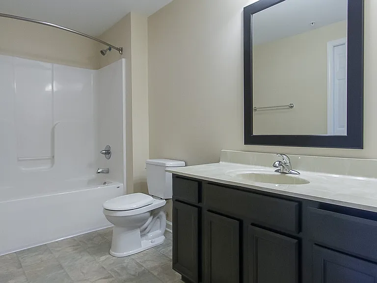 The Gateway Apartments — Photo 36