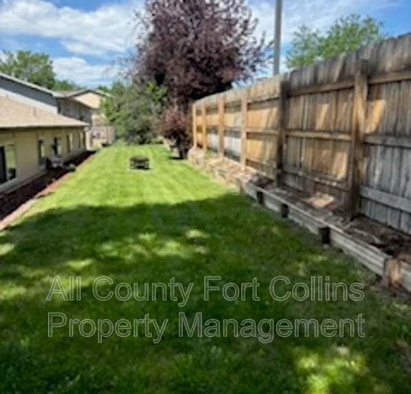1716 Erin Ct #2 — Photo 16