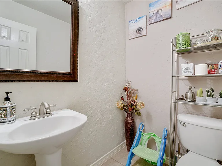 10153 Ferry Farm Ln — Photo 34