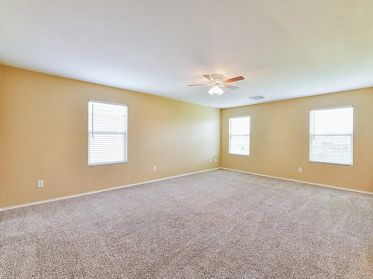 7906 Ashland Springs Ln — Photo 9