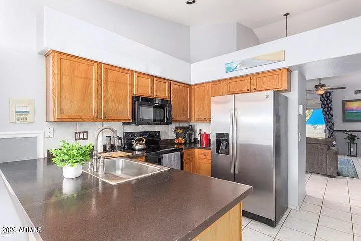 862 W Saragosa St — Photo 5