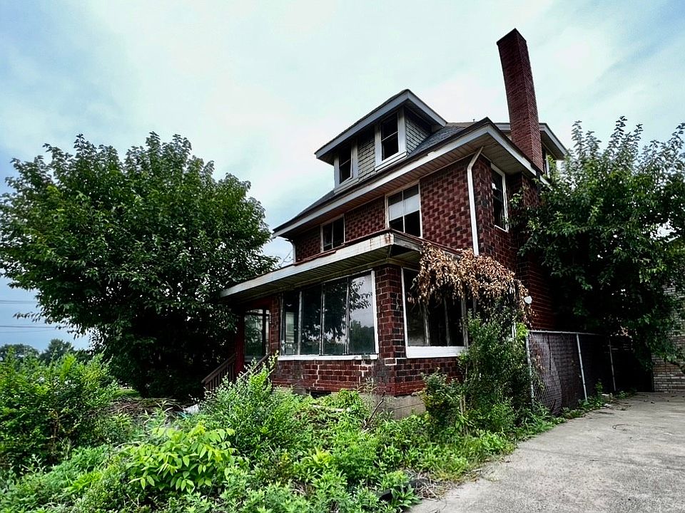 2nd image of 354 3rd Ave