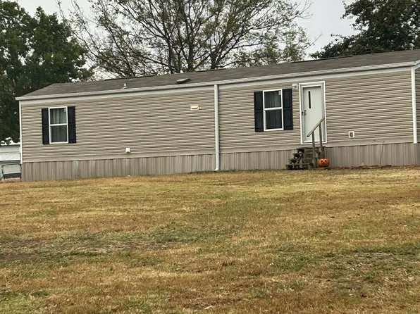 (undisclosed Address), Fayetteville, AR 72701