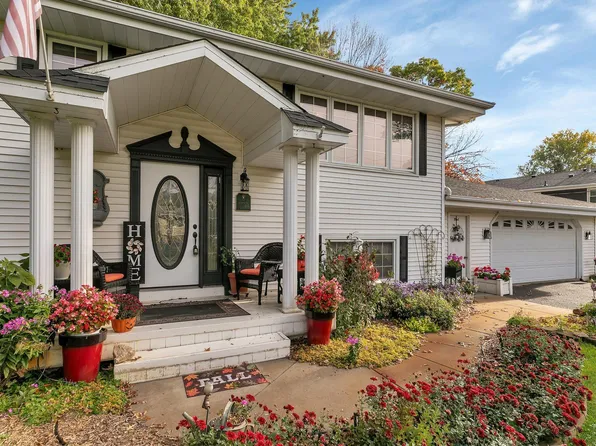 2931 166th Ln NE, Ham Lake, MN 55304