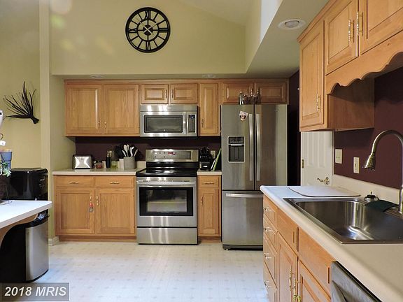 5th image of 146 Chantilly Ct