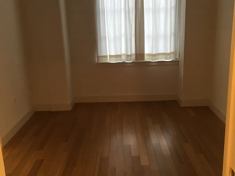 1444 Church St NW — Photo 4