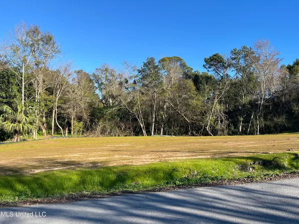 710 Rayburn Ave Lot 1, Ocean Springs, MS 39564