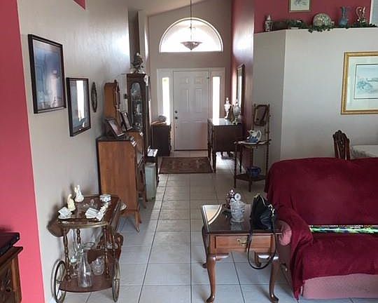 2nd image of 1059 Jardin Dr #E