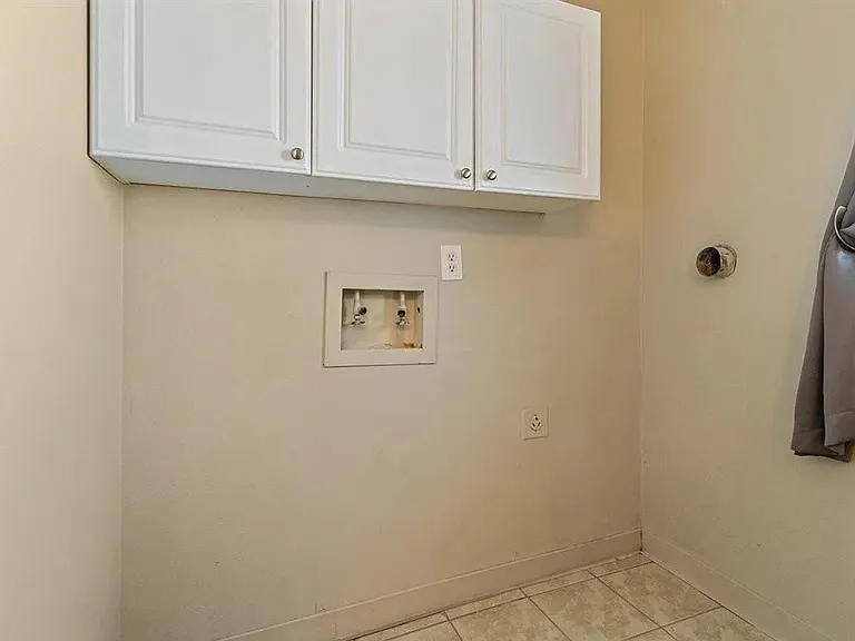 2524 E 97th Ave — Photo 25