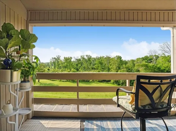 219 40th Street Dr SE APT 205, Cedar Rapids, IA 52403