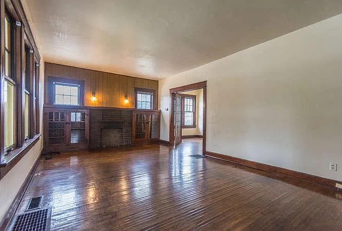 3 bed, 1500 sqft, $2,385 — Photo 4