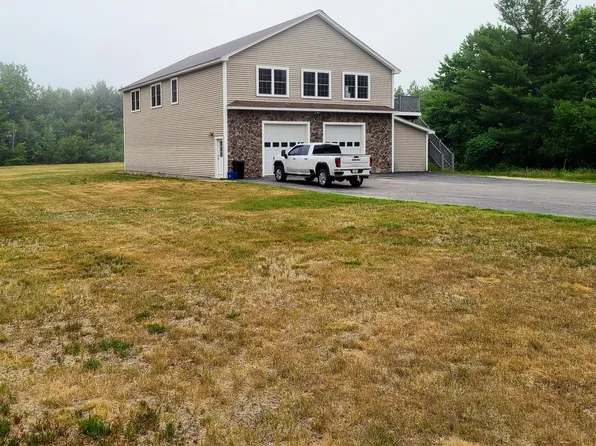10 Goose Pond Rd, Cumberland, ME 04021