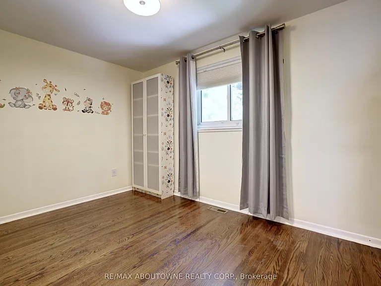 497 Anthony Dr — Photo 19